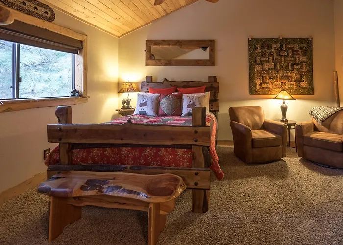 Whispering Pines Bed & Breakfast Flagstaff