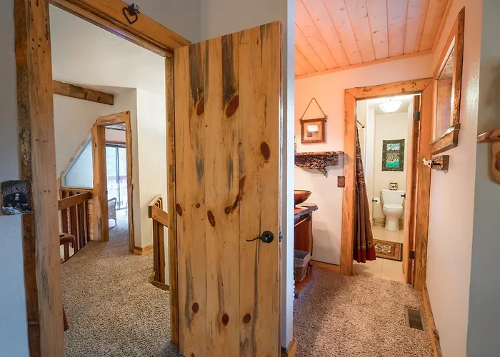 Whispering Pines Bed & Breakfast Flagstaff